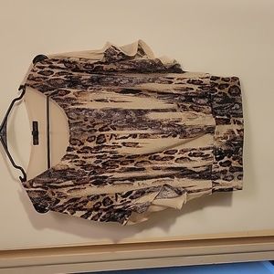 173 EUC Heart Soul Tiger print shirt